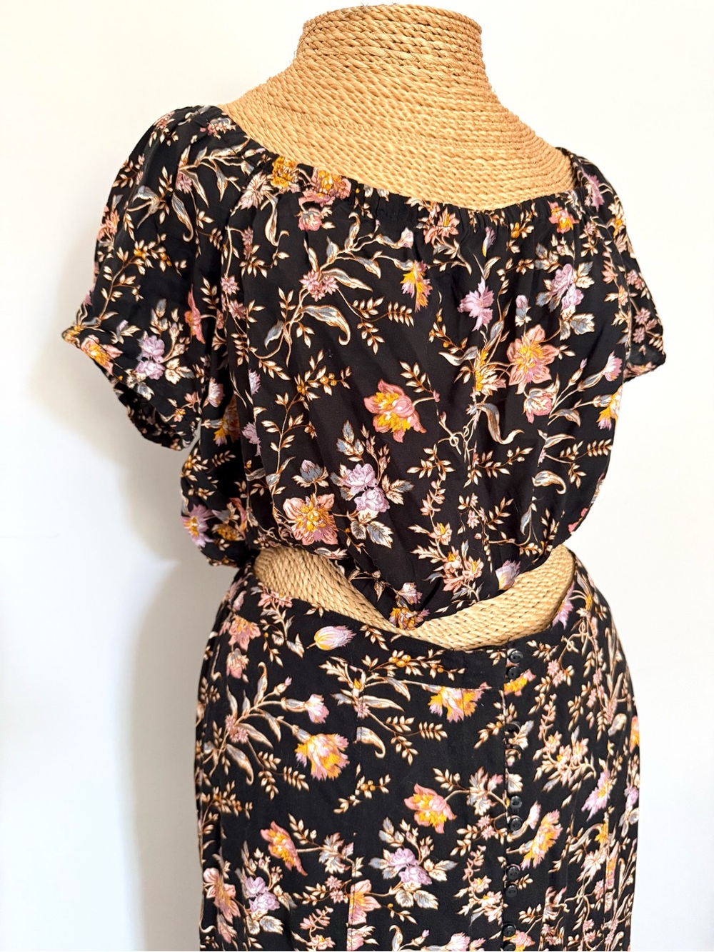 American Eagle Outfitters Black Floral Maxi Skirt with Matching Crop Top - Picture 3 of 3